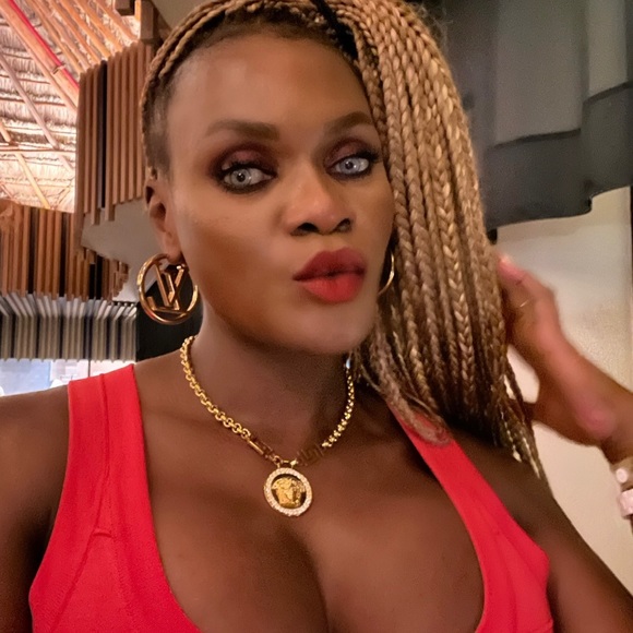 Meet your Posher, Brian - Picture 10 of 16